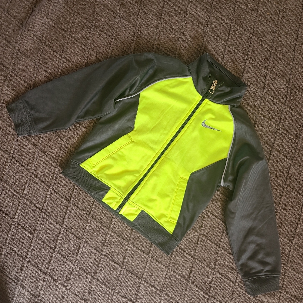 Nike zip up